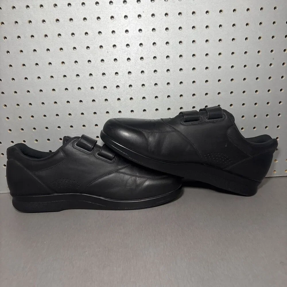 SAS VTO Walking Shoes Mens Size 15 Triple Black Hook Loop Tripad Comfort